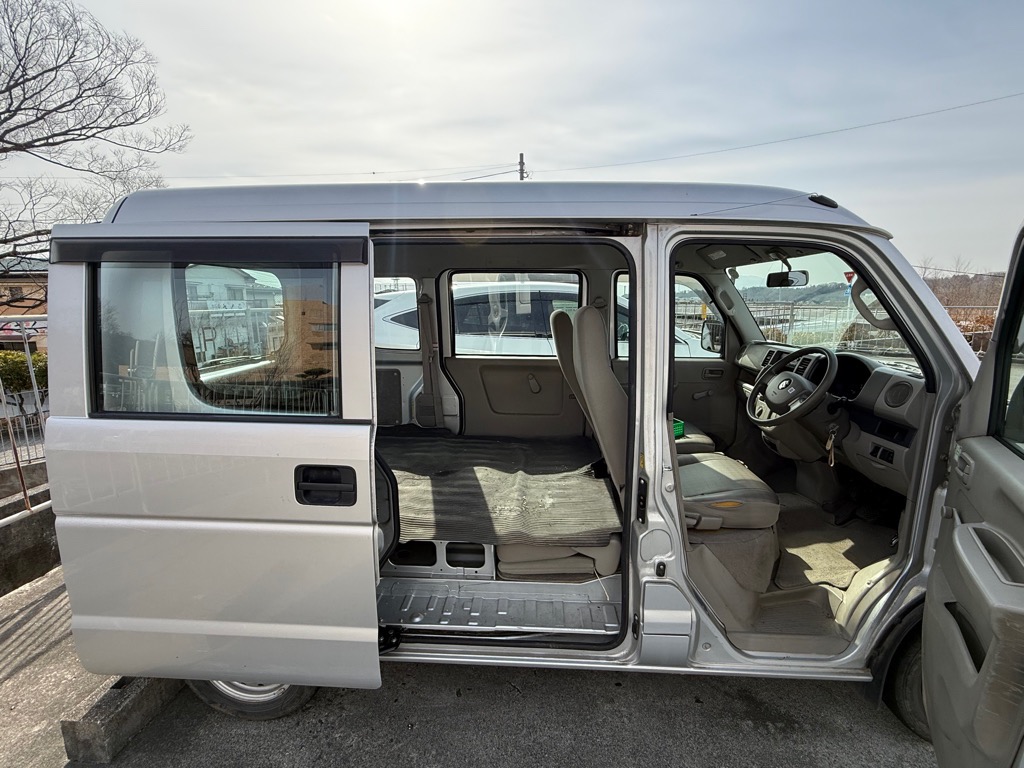 エブリイ運転席側