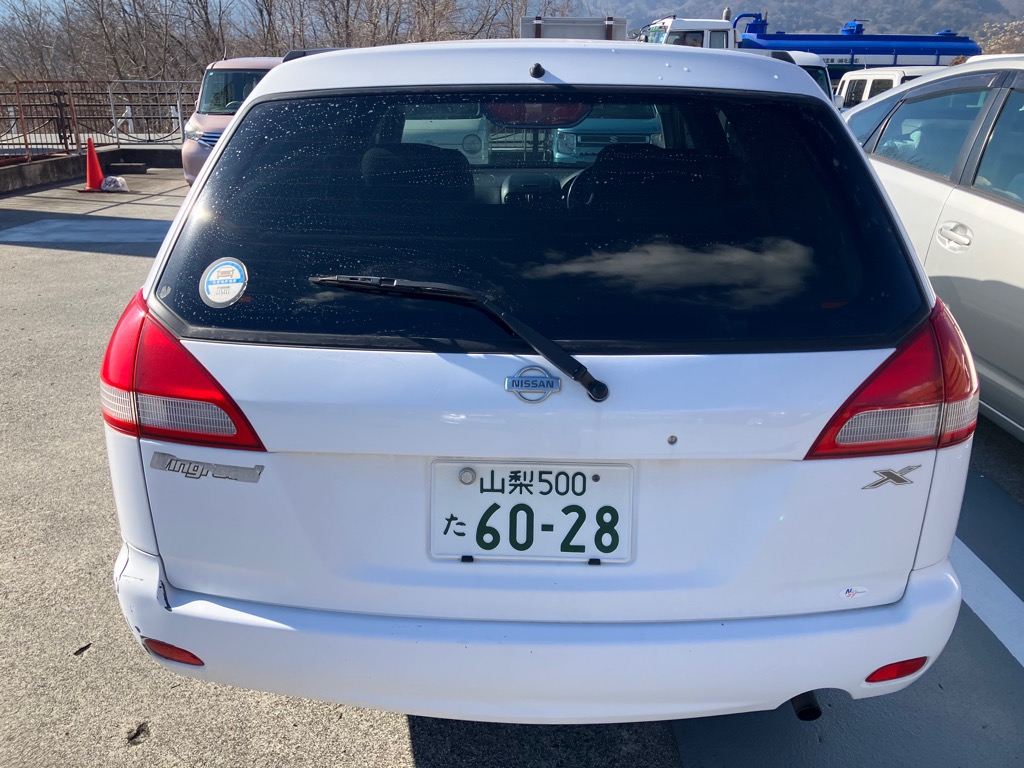 車両外観(背面)