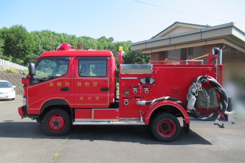 車両左側面の画像