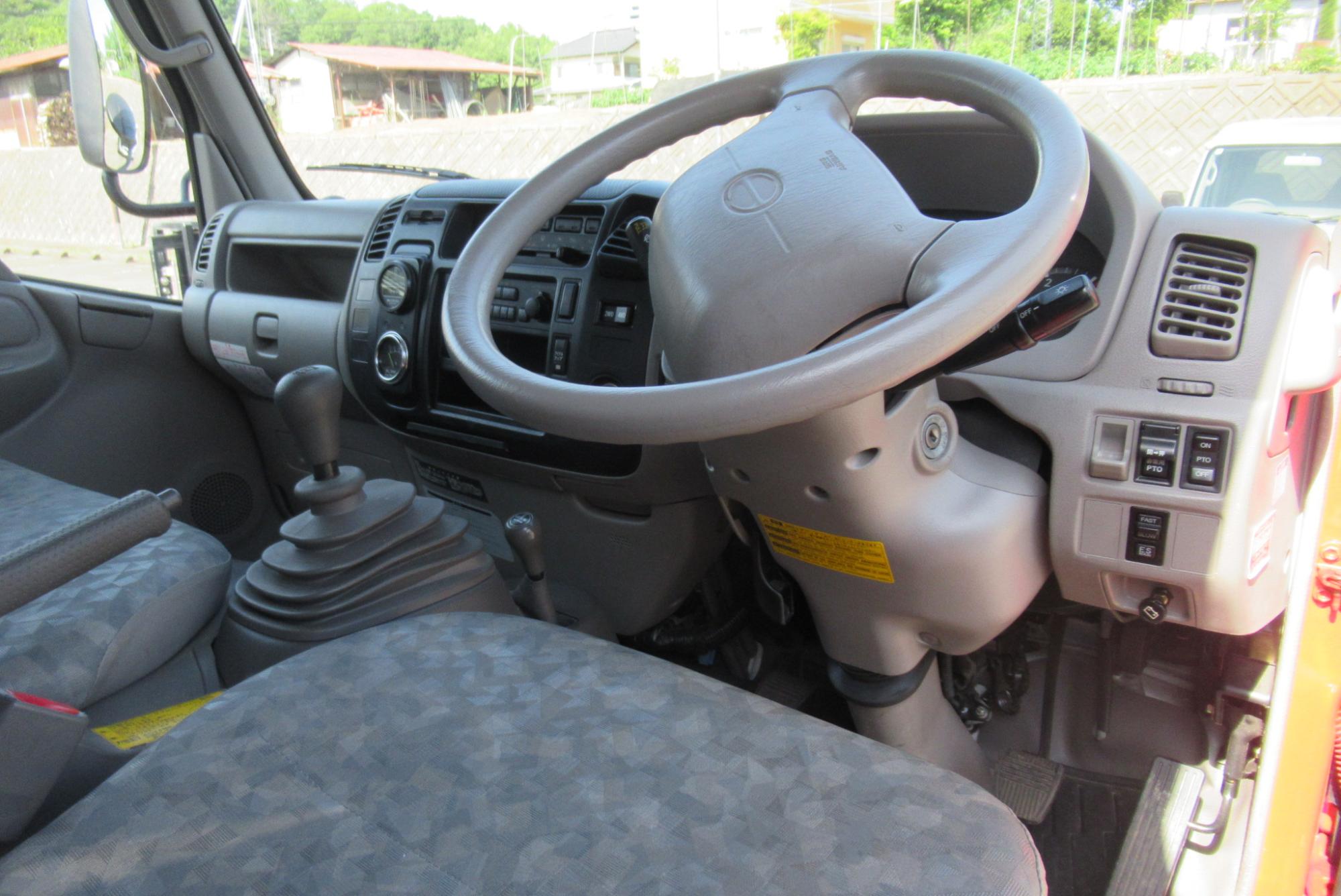 運転席